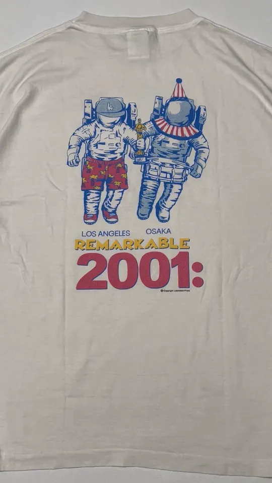 SAINT Mxxxxxx × Sean Wotherspoon SW_SS TEE/ASTRO/WHT SW joint retro enzyme-washed old tee Astronaut distressed short-sleeved off-white S-XL Correct version Customized SW joint wash water label Original development Production without looking at pictures Printing pixel level restoration Handmade acrylic ready-made clothing graffiti ink